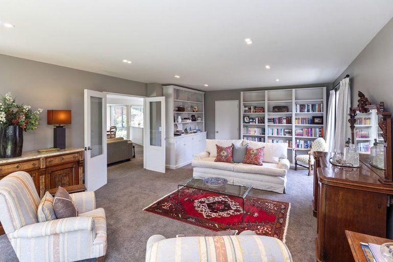 Photo of property in 23 Glenharrow Avenue, Avonhead, Christchurch, 8042