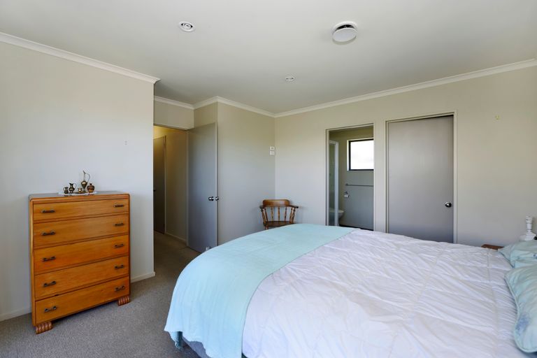 Photo of property in 31 Monaco View, Stoke, Nelson, 7011