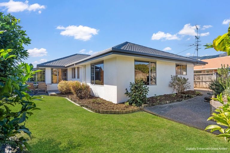 Photo of property in 32 Masefield Street, Stoke, Nelson, 7011