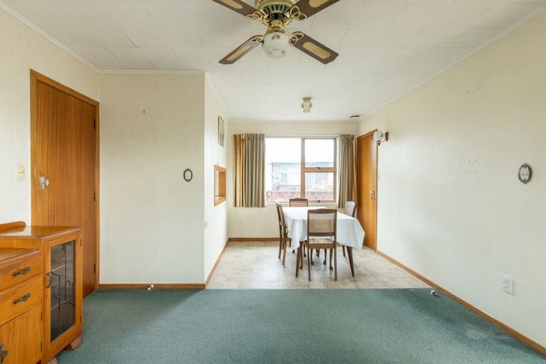 Photo of property in 2a Murphy Road, Taradale, Napier, 4112