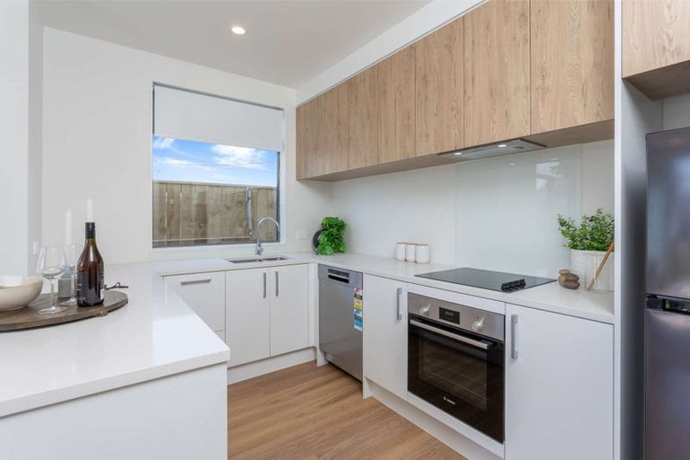 Photo of property in 588a Te Atatu Road, Te Atatu Peninsula, Auckland, 0610