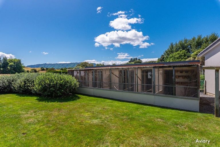Photo of property in 33 Killalea Place, Paraparaumu, 5032