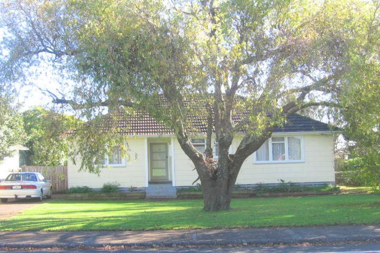 Photo of property in 37 Caspar Road, Papatoetoe, Auckland, 2025