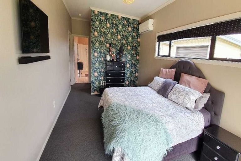 Photo of property in 15 Lake View Road, Waipukurau, 4200