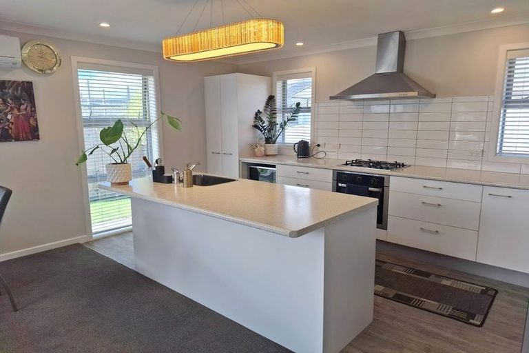 Photo of property in 20 Poulson Grove, Trentham, Upper Hutt, 5018