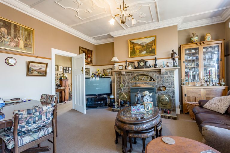 Photo of property in 94 Gordon Road, Mosgiel, 9024