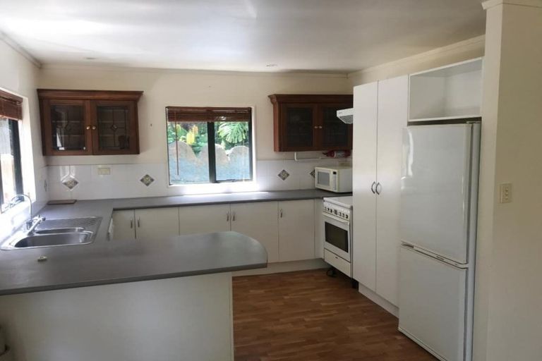 Photo of property in 1/66 Seaview Road, Glenfield, Auckland, 0629