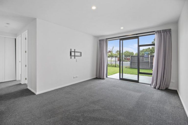 Photo of property in 105 Manakura Street, Russley, Christchurch, 8042