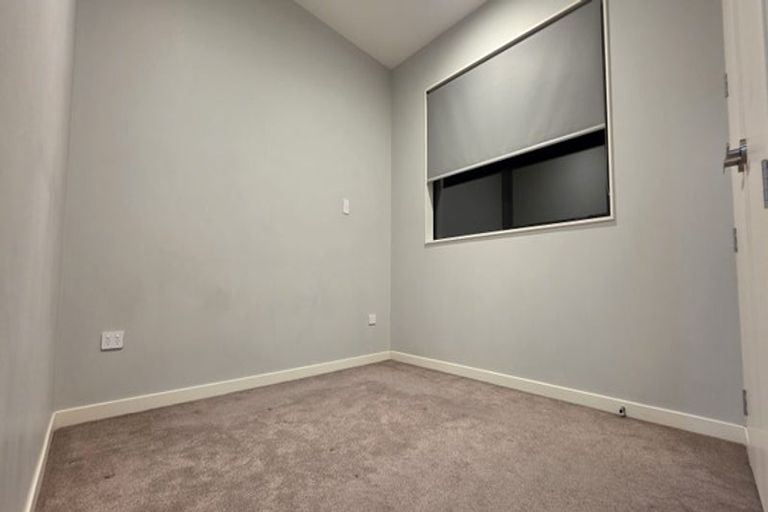 Photo of property in 5 Kate Duncan Drive, Swanson, Auckland, 0614