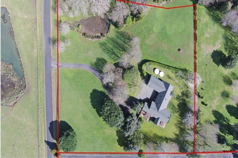 Photo of property in 24 Derbyshire Lane, Karaka, Papakura, 2580