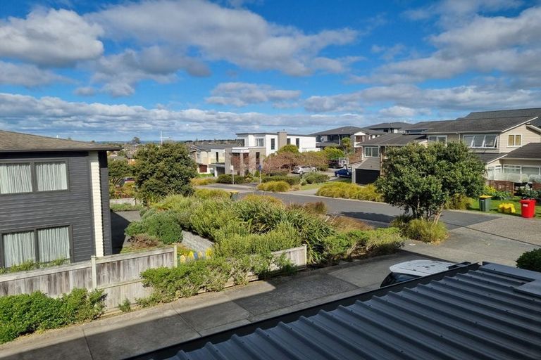 Photo of property in 61 Caldera Drive, Long Bay, Auckland, 0630