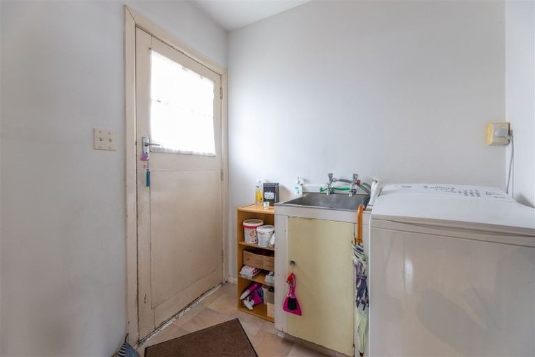 Photo of property in 89 Dover Street, St Albans, Christchurch, 8014