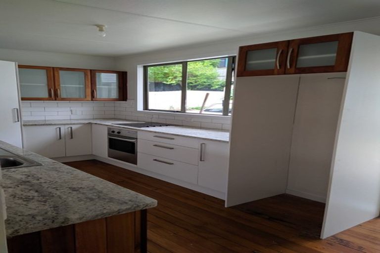 Photo of property in 2/112 Nile Road, Milford, Auckland, 0620