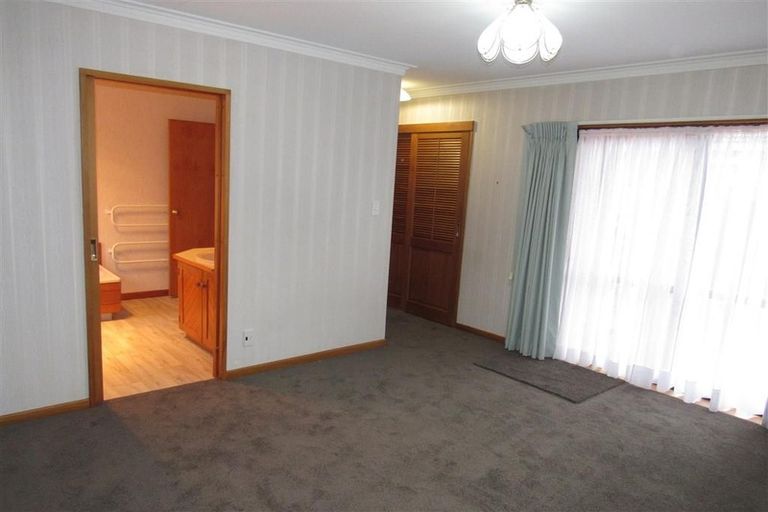 Photo of property in 86 Hautana Street, Woburn, Lower Hutt, 5010