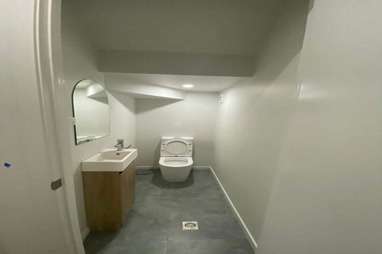 Photo of property in 6 Paina Crescent, Massey, Auckland, 0614