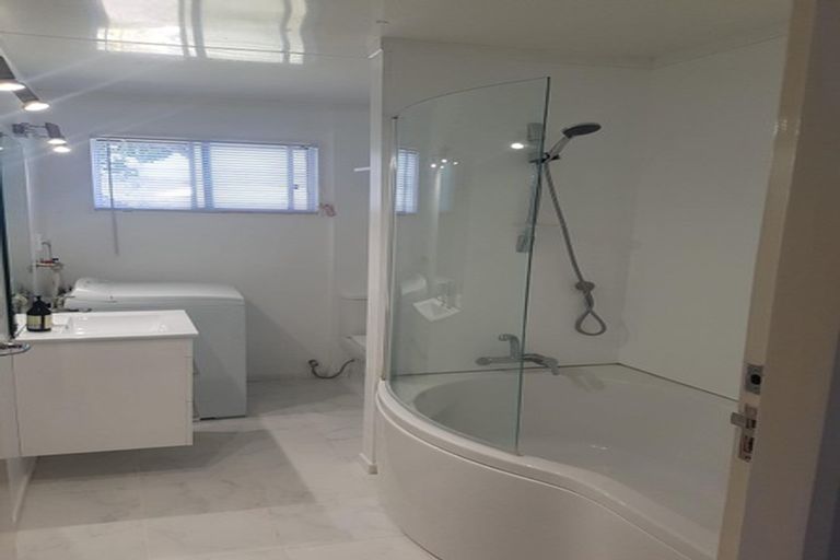 Photo of property in 71c Randwick Crescent, Moera, Lower Hutt, 5010