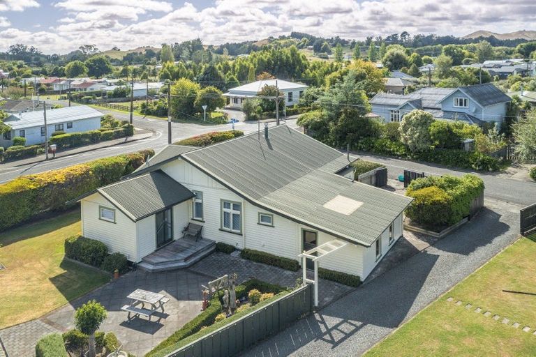 Photo of property in 29 Victoria Street, Waipawa, 4210