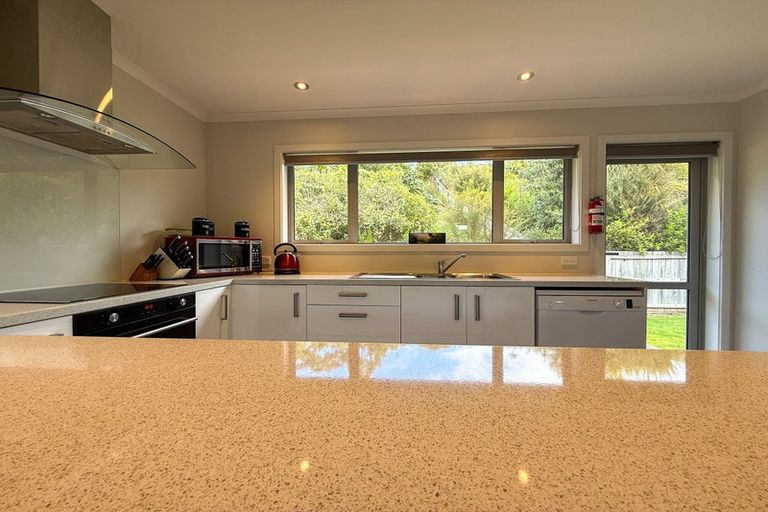 Photo of property in 7a Watino Place, Pohara, Takaka, 7183