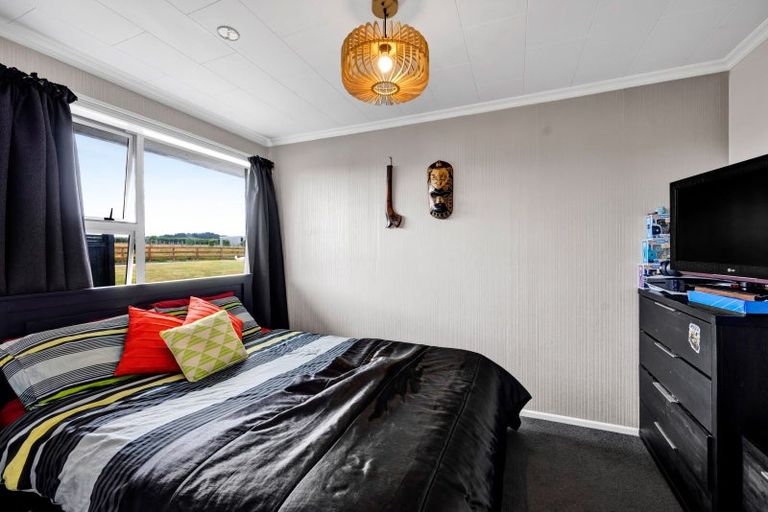 Photo of property in 540 Finnerty Road, Cardiff, Stratford, 4391