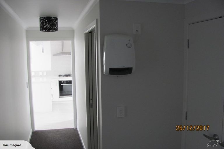 Photo of property in 12 Meadowvale Avenue, Forrest Hill, Auckland, 0620