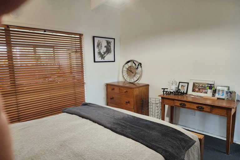 Photo of property in 3/42 James Laurie Street, Henderson, Auckland, 0612