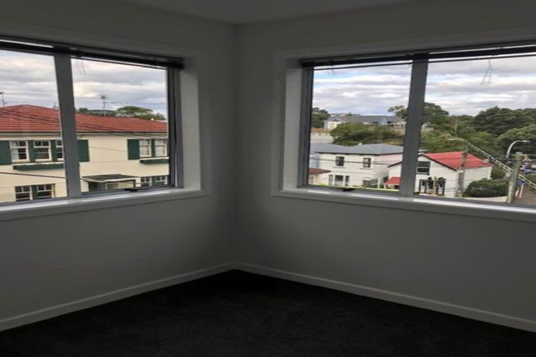 Photo of property in Windsor Court, 340u7 Tinakori Road, Thorndon, Wellington, 6011