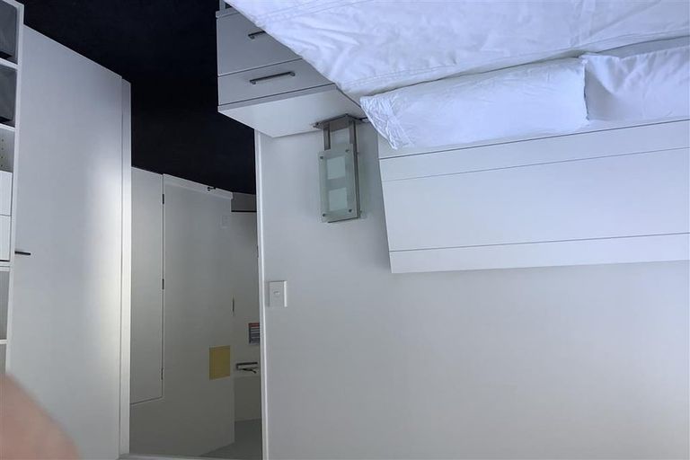 Photo of property in Regency Apartments, 2e/49 Manners Street, Te Aro, Wellington, 6011