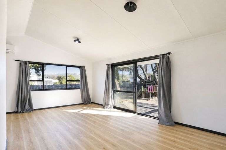 Photo of property in 32 Gem Street, Pukehangi, Rotorua, 3015