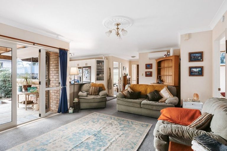 Photo of property in 21 Arrowfield Drive, Pyes Pa, Tauranga, 3112