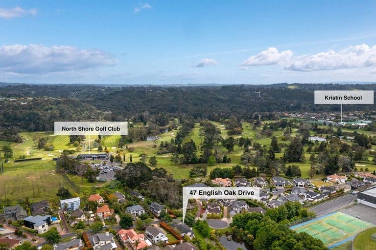Photo of property in 47 English Oak Drive, Schnapper Rock, Auckland, 0632