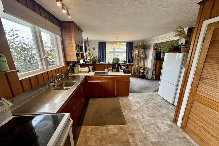 Photo of property in 9 Wykeham Place, Tokoroa, 3420