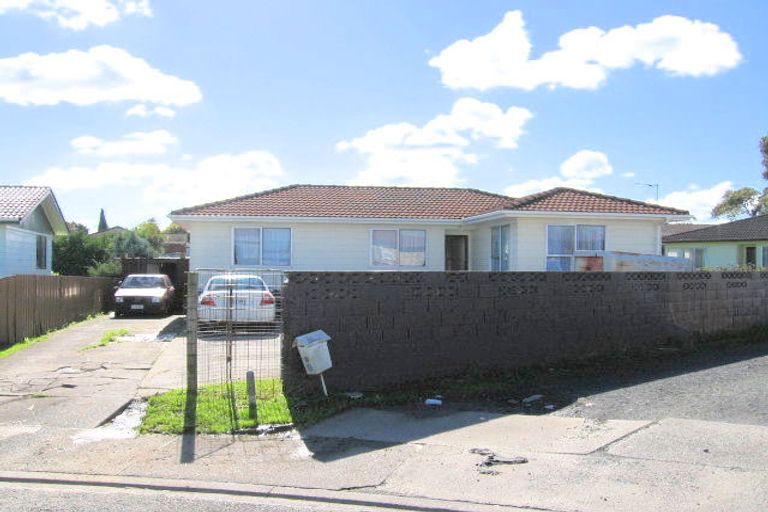 Photo of property in 10 Treviso Place, Clover Park, Auckland, 2023