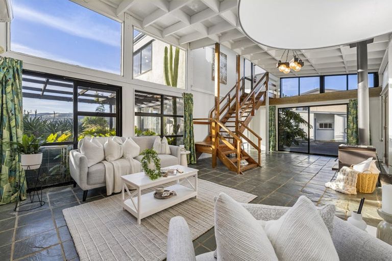 Photo of property in 7 Nihinihi Avenue, Raglan, 3225