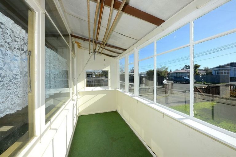 Photo of property in 112 Randolph Street, Woolston, Christchurch, 8062