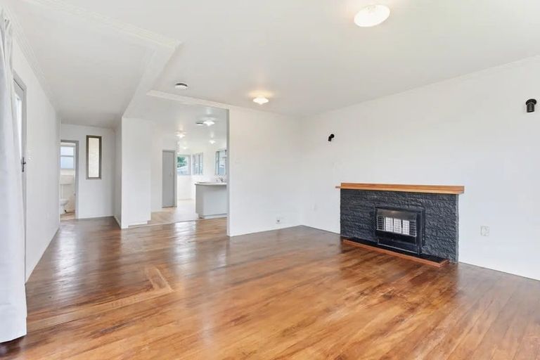 Photo of property in 49 Polson Street, Castlecliff, Whanganui, 4501