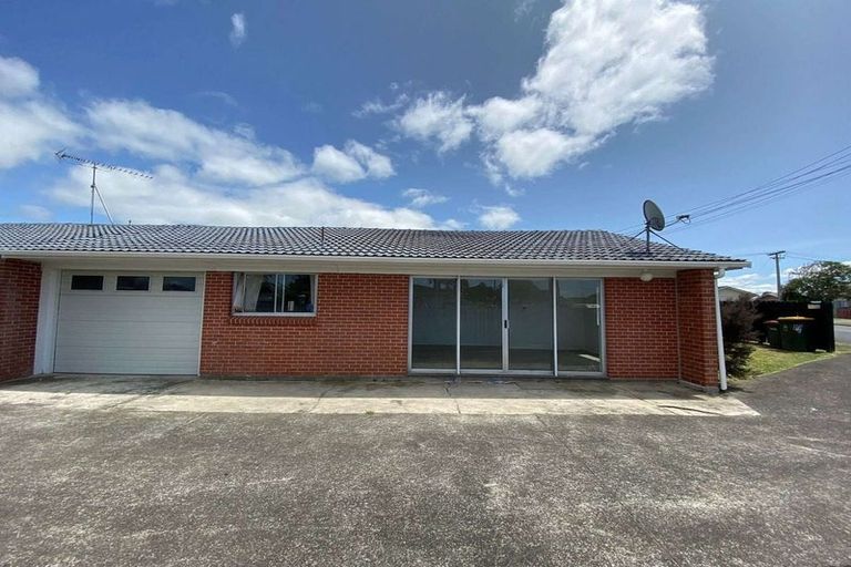 Photo of property in 1/17 Idlewild Avenue, Mangere, Auckland, 2022