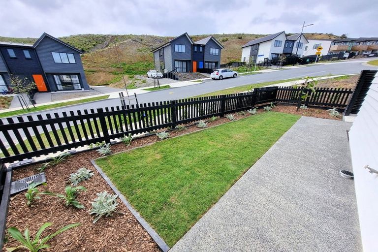 Photo of property in 17 Bee Lane, Whitby, 5024