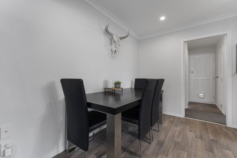 Photo of property in 34b Somerset Crescent, Highbury, Palmerston North, 4412