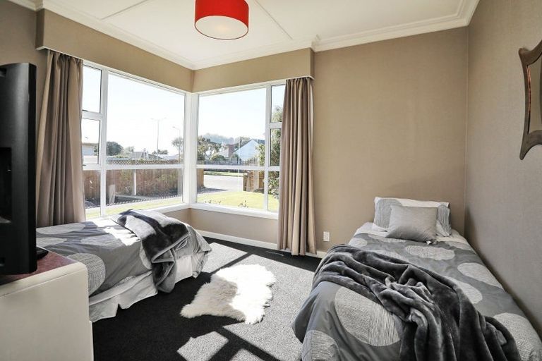 Photo of property in 68 Ward Street, Waverley, Invercargill, 9810