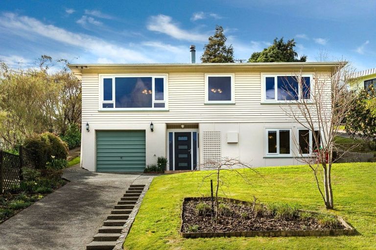 Photo of property in 25a Field Street, Silverstream, Upper Hutt, 5019
