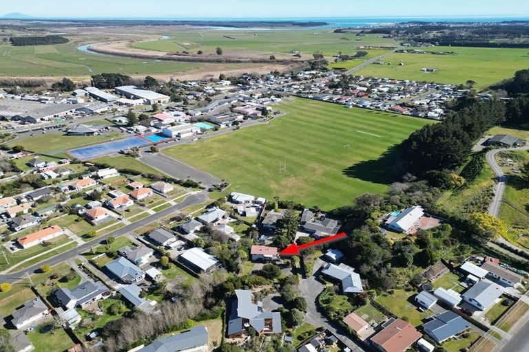 Photo of property in 17a Victoria Street, Foxton, 4814