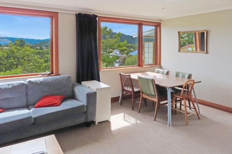 Photo of property in 6 Hill Grove, Naenae, Lower Hutt, 5011