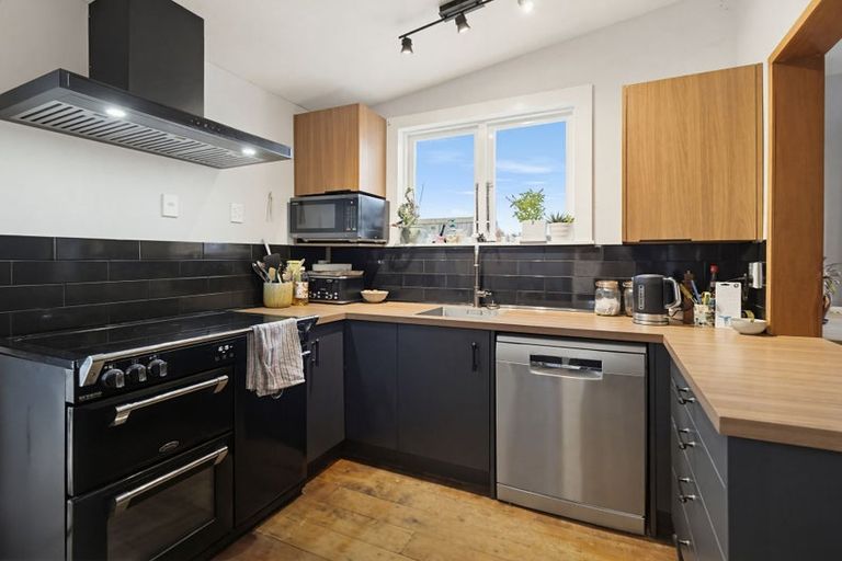 Photo of property in 36 Brogden Street, Otane, 4202