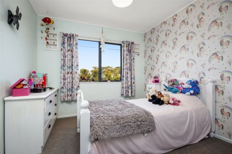 Photo of property in 14a Kaiwaka Road, Waiuku, 2123