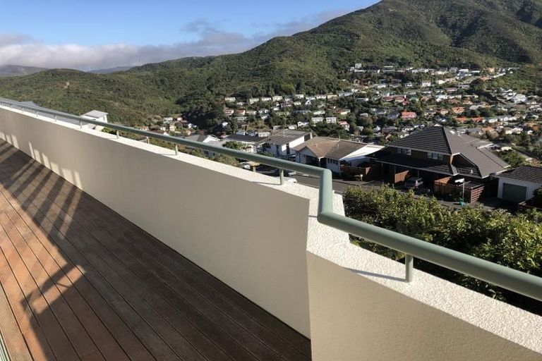 Photo of property in 1 Becker Way, Karori, Wellington, 6012