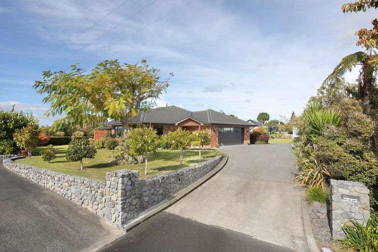 Photo of property in 7 Melody Place, Marton, 4710
