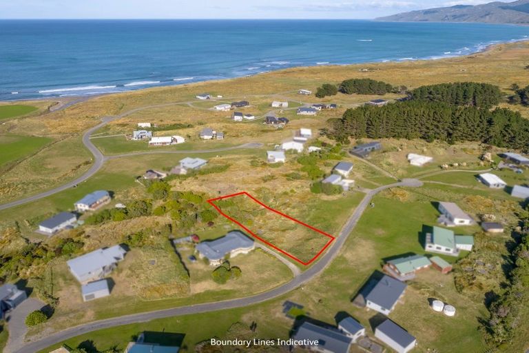 Photo of property in 7 Nunu Drive, Flat Point, Masterton, 5883