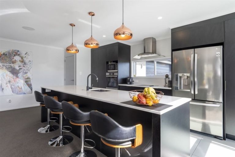 Photo of property in 12 Moira Close, Welcome Bay, Tauranga, 3175