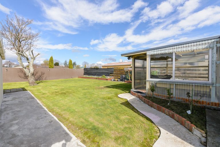 Photo of property in 113 Apollo Parade, Milson, Palmerston North, 4414