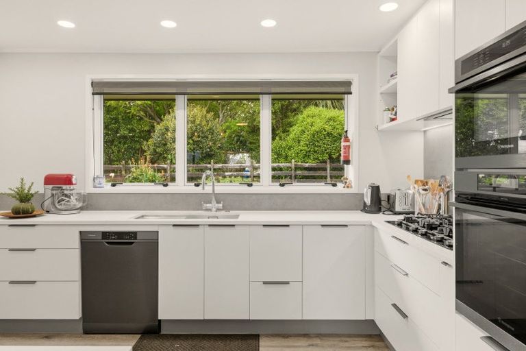 Photo of property in 137 Boucher Avenue, Te Puke, 3119